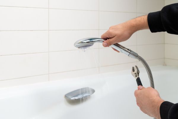 Cost of Leaky Shower Repair in Bakersfield