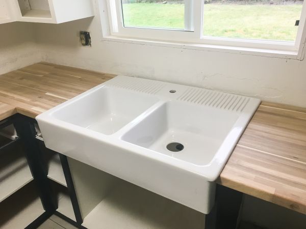 Cost of Chipped Sink Repair in Bakersfield