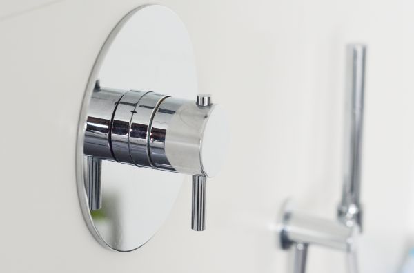 Cost of Shower Knob Replacement in Bakersfield